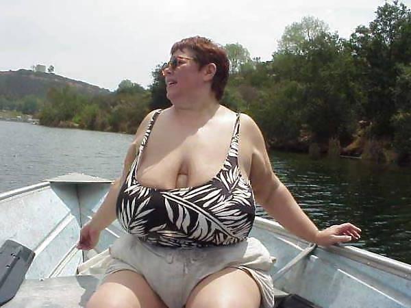 25P Webtastic Special: Huge Miss D. - Vol.3