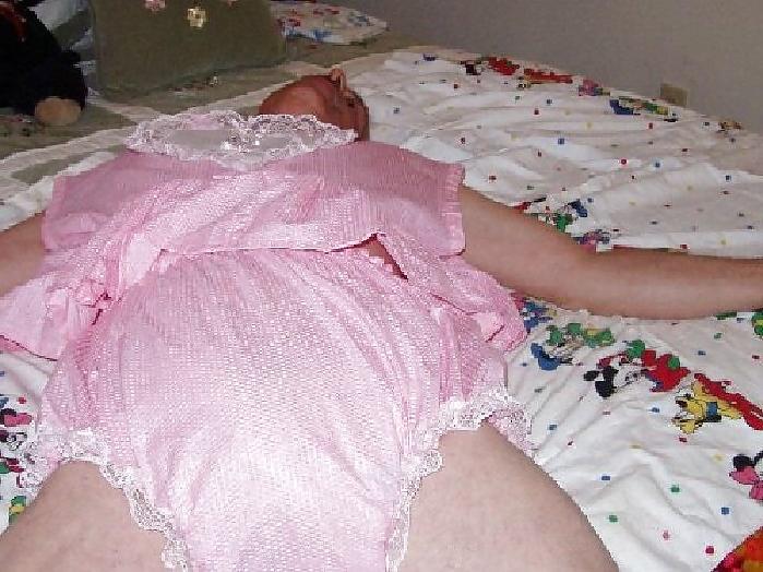 9P Sissy Baby