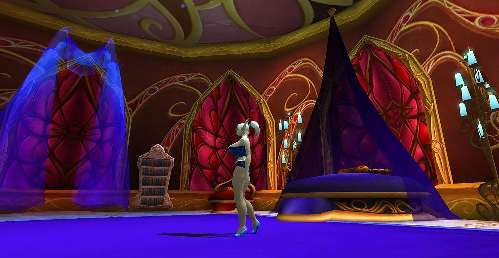 25P Keyla the Blood elf slut, and her Night elf friend.
