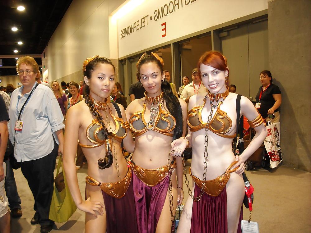 25P Slave Leia ... Still gets me hard