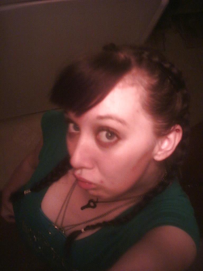 12P SISTER-IN-LAW KATIE