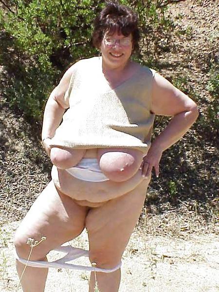 25P Webtastic Special: Huge Miss D. - Vol.1