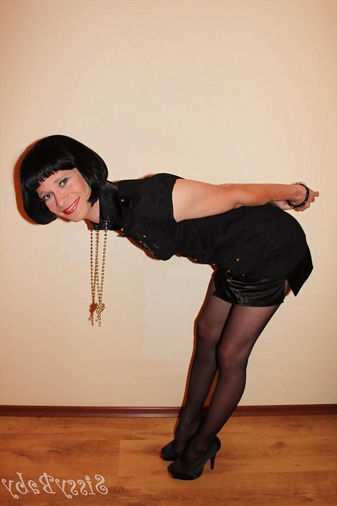 7P Sissy babe