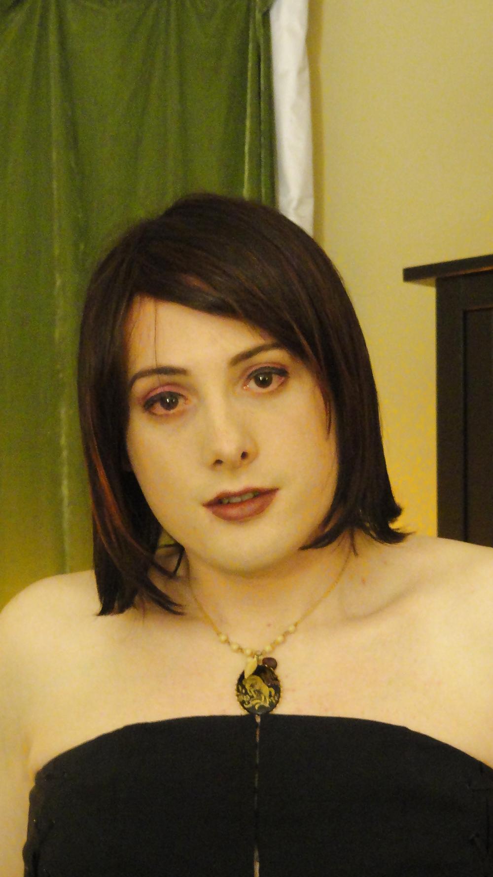 25P Sissy Steffie