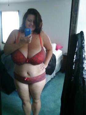 25P Huge Tits, Tight Tops 29