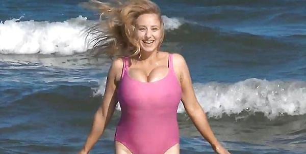 25P Huge Tits, Tight Tops 29