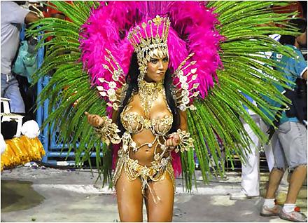 25P Carnival (Rio de Janeiro's best party!)