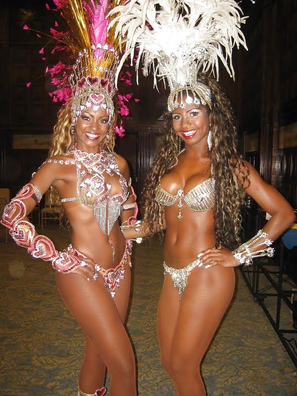 25P Carnival (Rio de Janeiro's best party!)