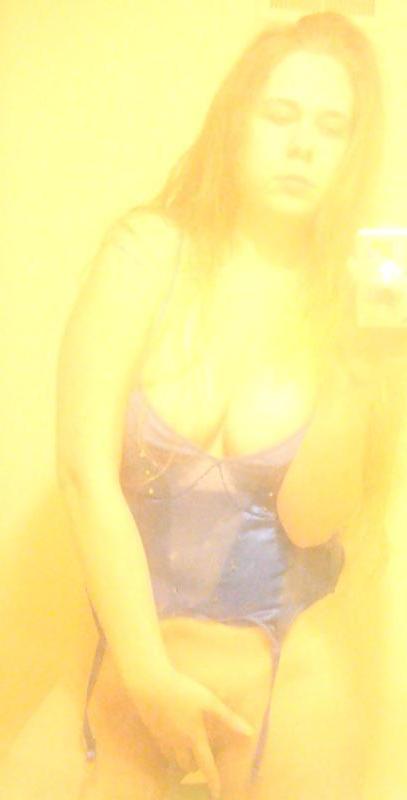 22P Lets gangbang Me