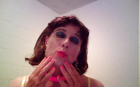 11P Sissy - Dorena Pansy