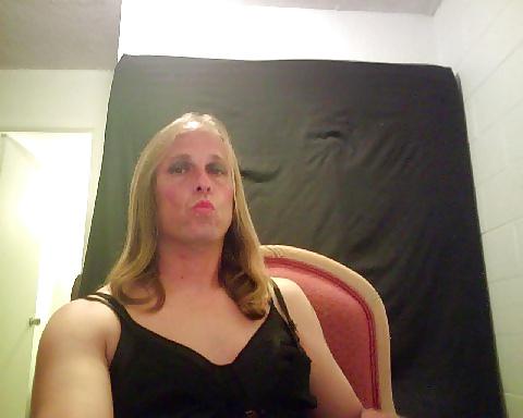 11P Sissy - Dorena Pansy