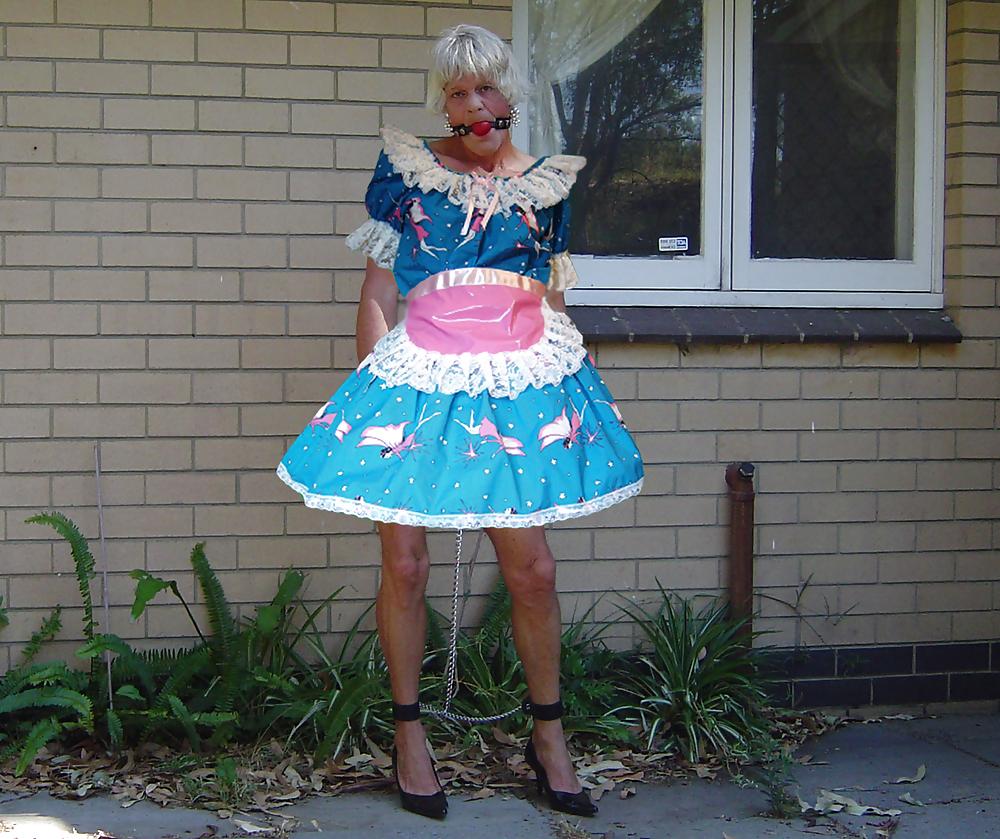 7P FEMINIZED SISSY SLAVE LAURA