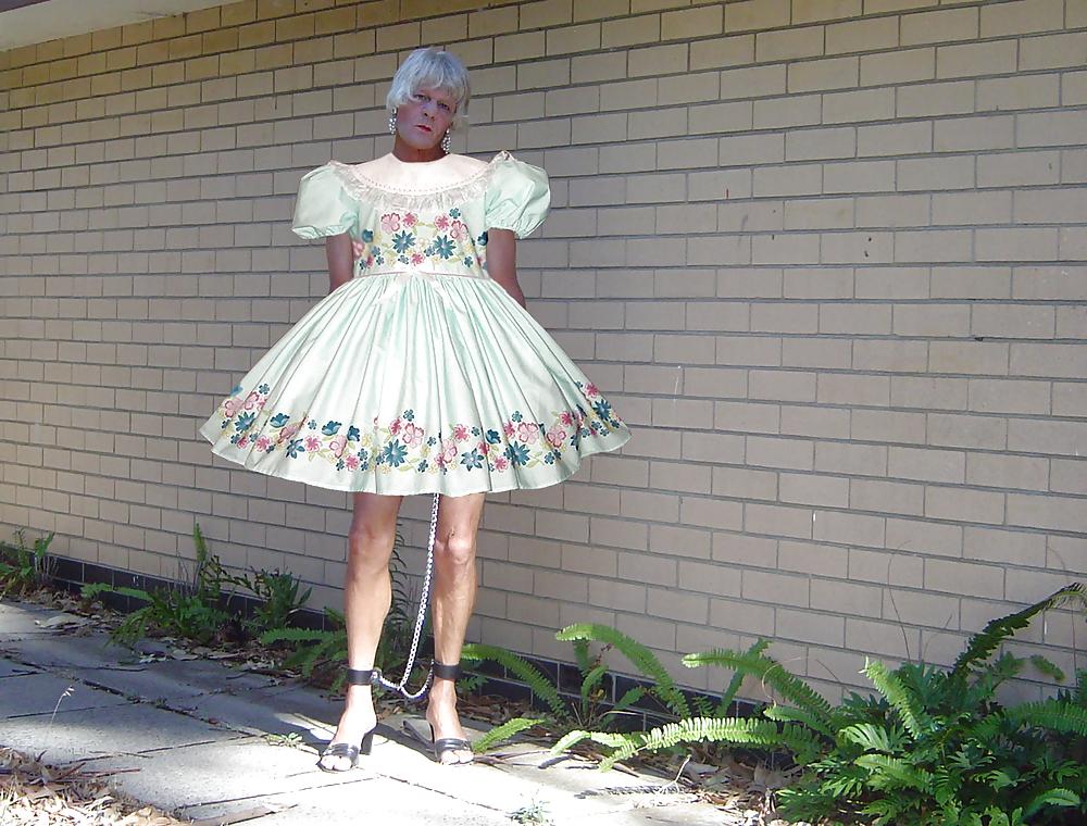 7P FEMINIZED SISSY SLAVE LAURA