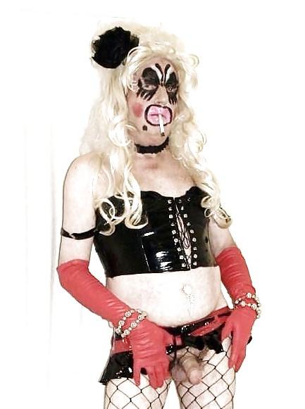 10P Blonde smoking skank