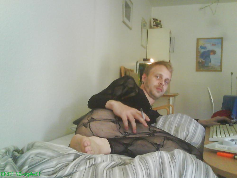 12P New born sissy