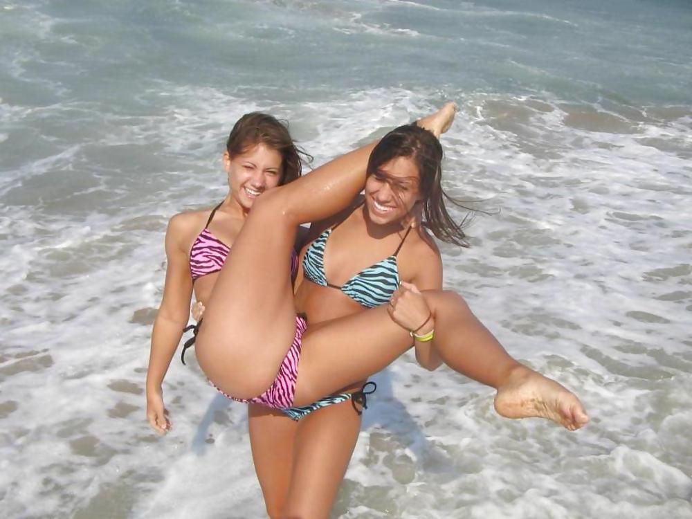 25P BEST OF BIKINI GIRLS 12