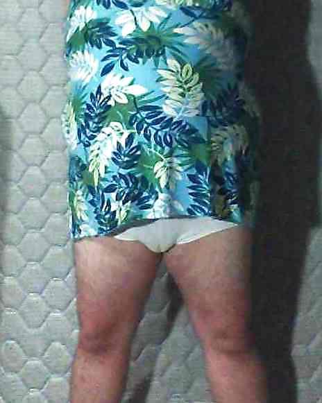 11P Flower top sissy