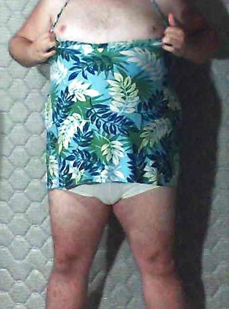 11P Flower top sissy