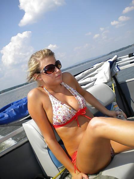 9P Hot young girls and their panties!!!