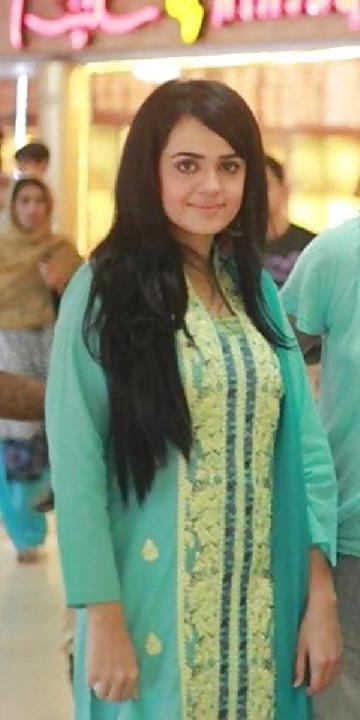 25P Huge Titted Paki girl  treat for BBCs & Titty Fuck lovers