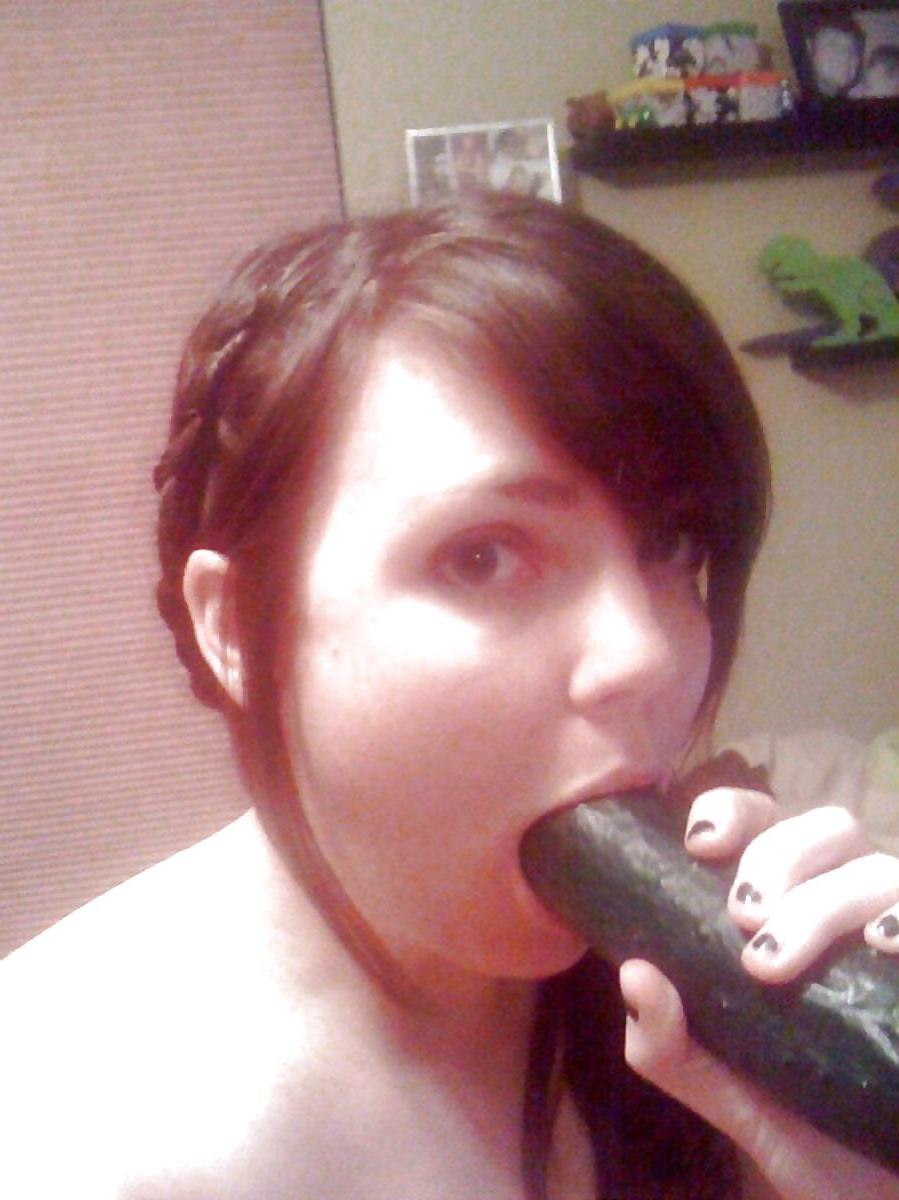 25P Slave teen 4