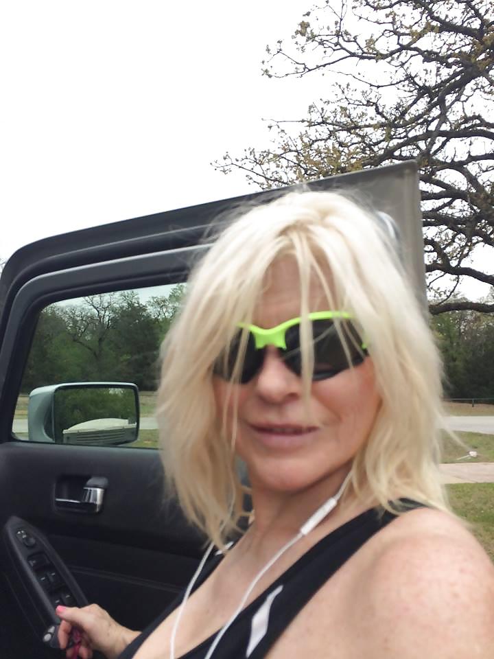 25P Busty Blond Granny huge tits