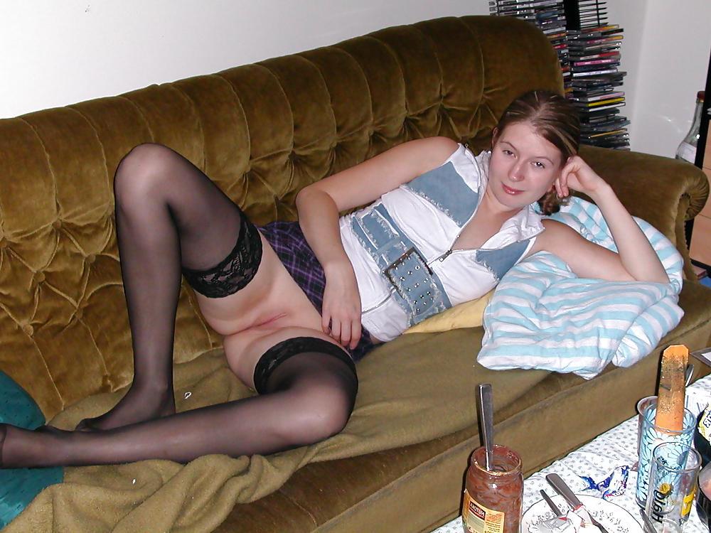 25P NEVER PANTIES UNDER THE SKIRT 43