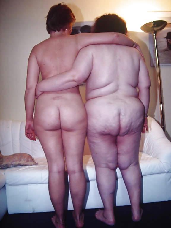 24P Mom and daughter's friend - 5
