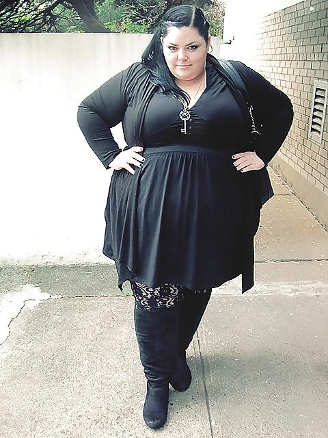 25P Best clothed and nonnude fat girls on POF