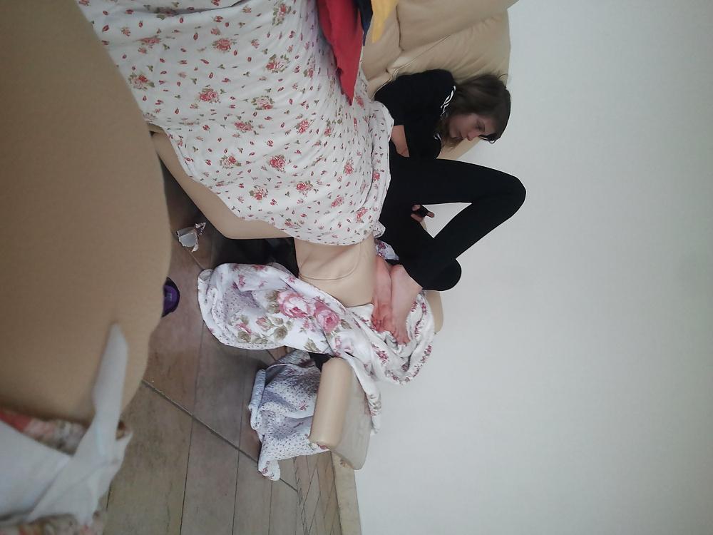 10P Recorded foot of my gf's eighteen sister
