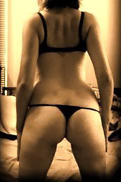 25P Slim Blonde MILF