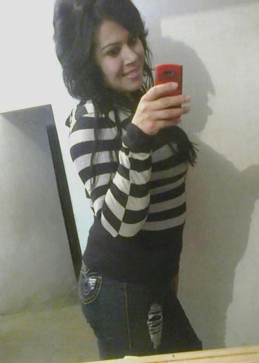 10P Horney self pics
