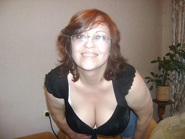 23P Friend's Hot Busty Mom