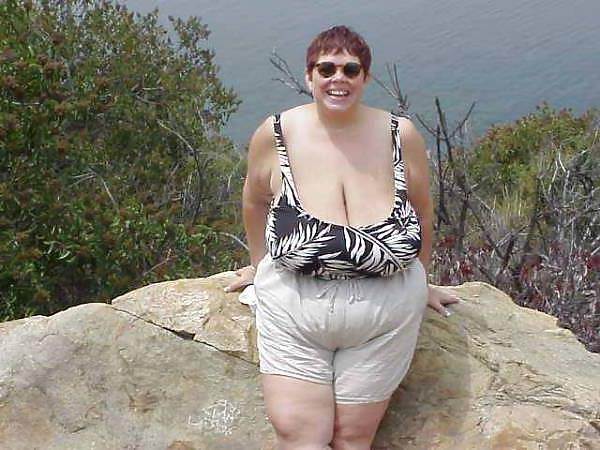 25P Webtastic Special: Huge Miss D. - Vol.2