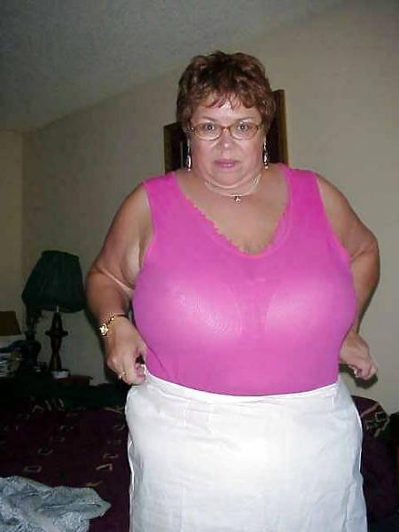 25P Webtastic Special: Huge Miss D. - Vol.2