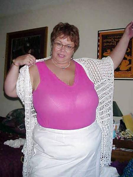 25P Webtastic Special: Huge Miss D. - Vol.2