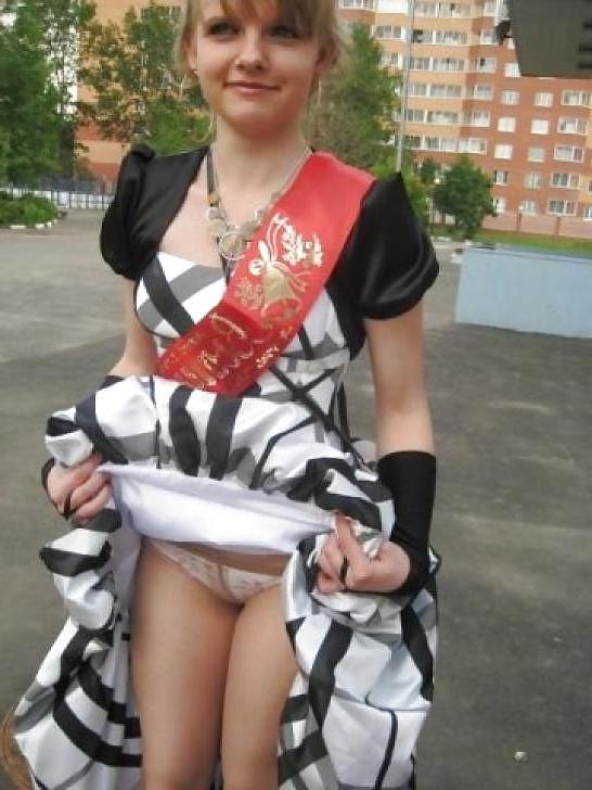 12P Under her Skirt