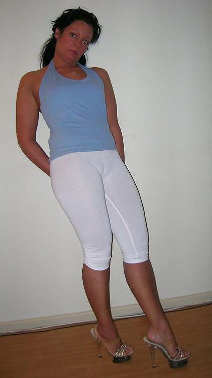 12P Fotze frisst Hose