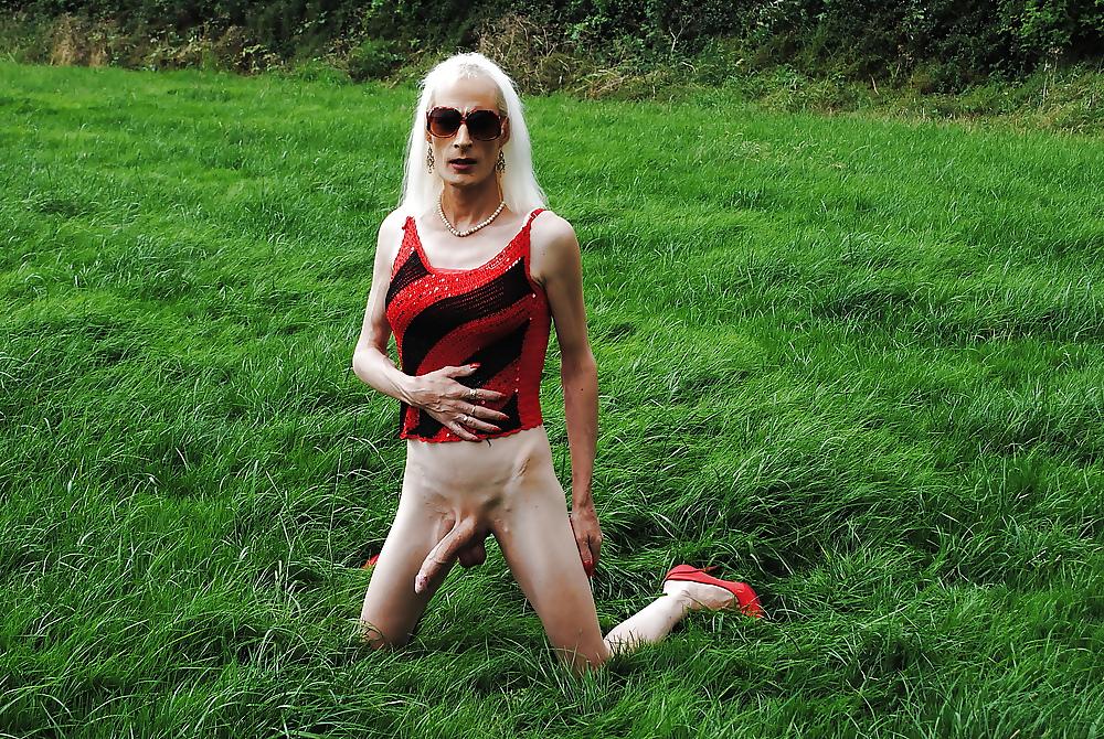 25P My skinny mature gurl dream