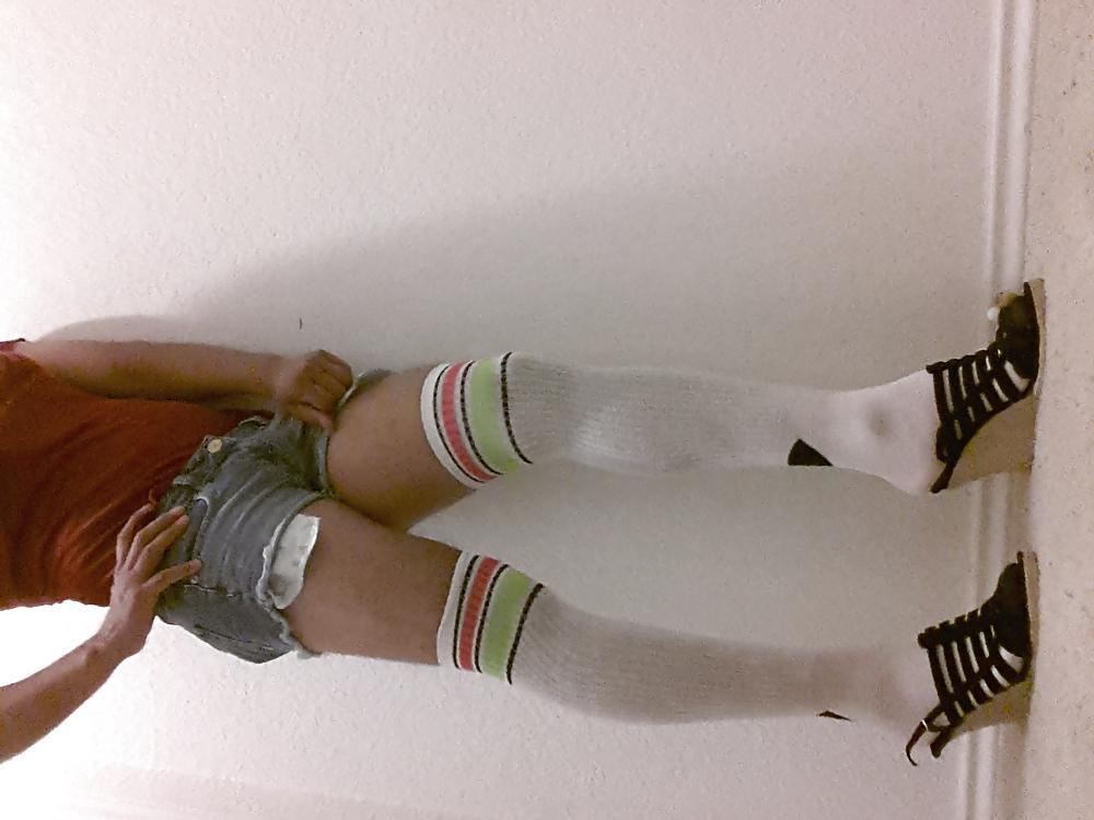 6P Would like to a sissy