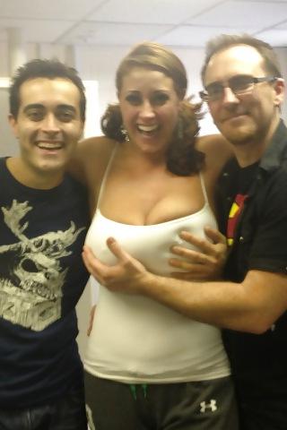 20P Huge Tits, Tight Tops 25