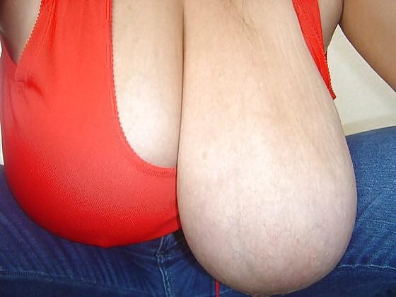 20P Huge Tits, Tight Tops 25