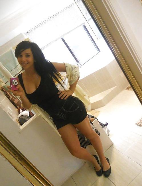 25P Aussie Teen Slut HUGE TITS