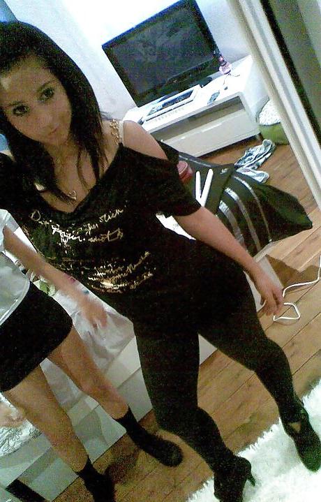 25P Aussie Teen Slut HUGE TITS