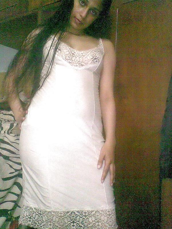11P Arab sister
