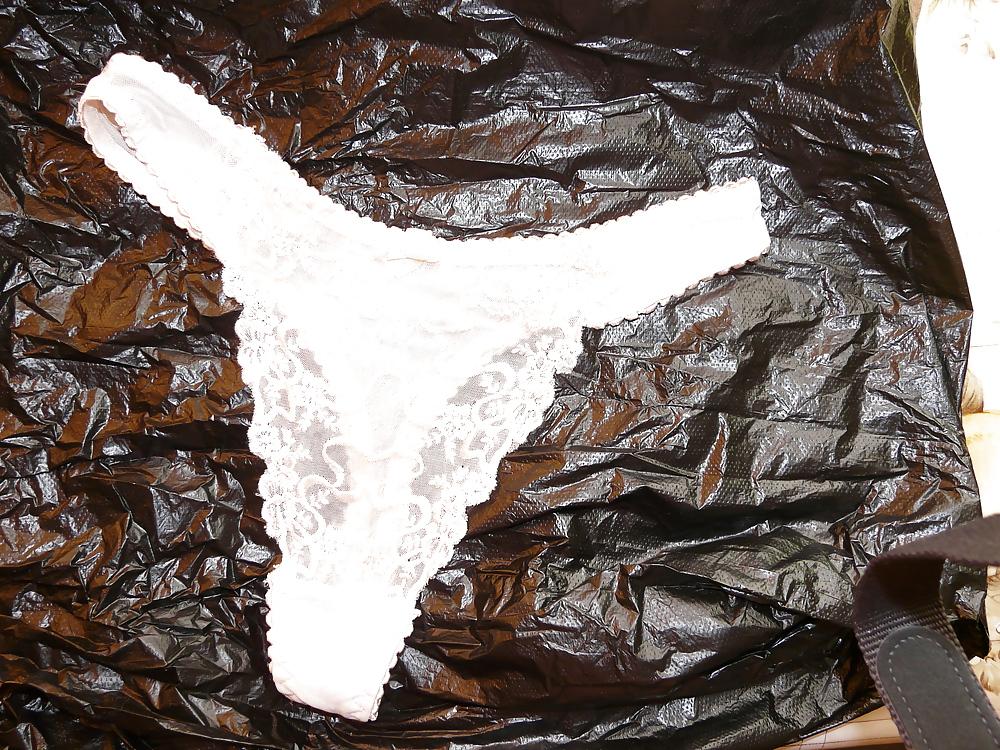 6P My sister's panties
