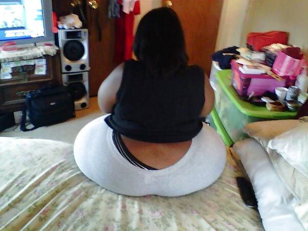 25P Best pear shape ass ever on xhamster