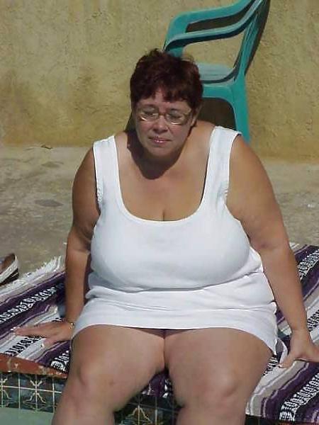25P Webtastic Special: Huge Miss D. - Vol.4