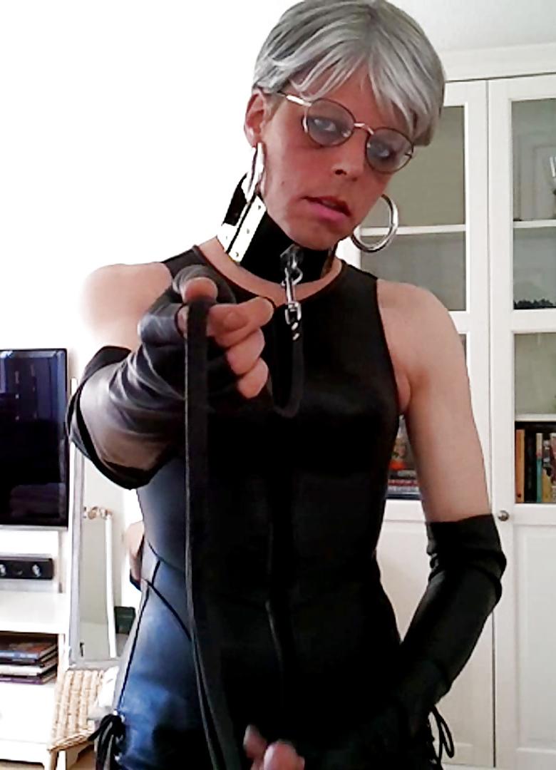 6P Exposed sissy slave