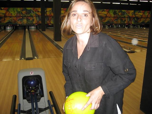 17P My friend's hot mom